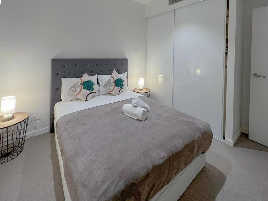 Amazing 2 Bedroom In Cbd! Brisbane Eksteriør billede