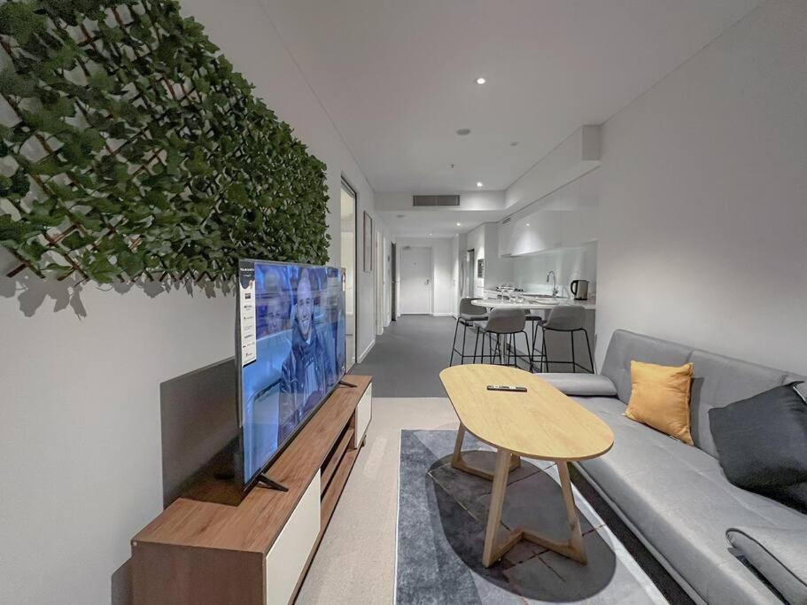 Amazing 2 Bedroom In Cbd! Brisbane Eksteriør billede