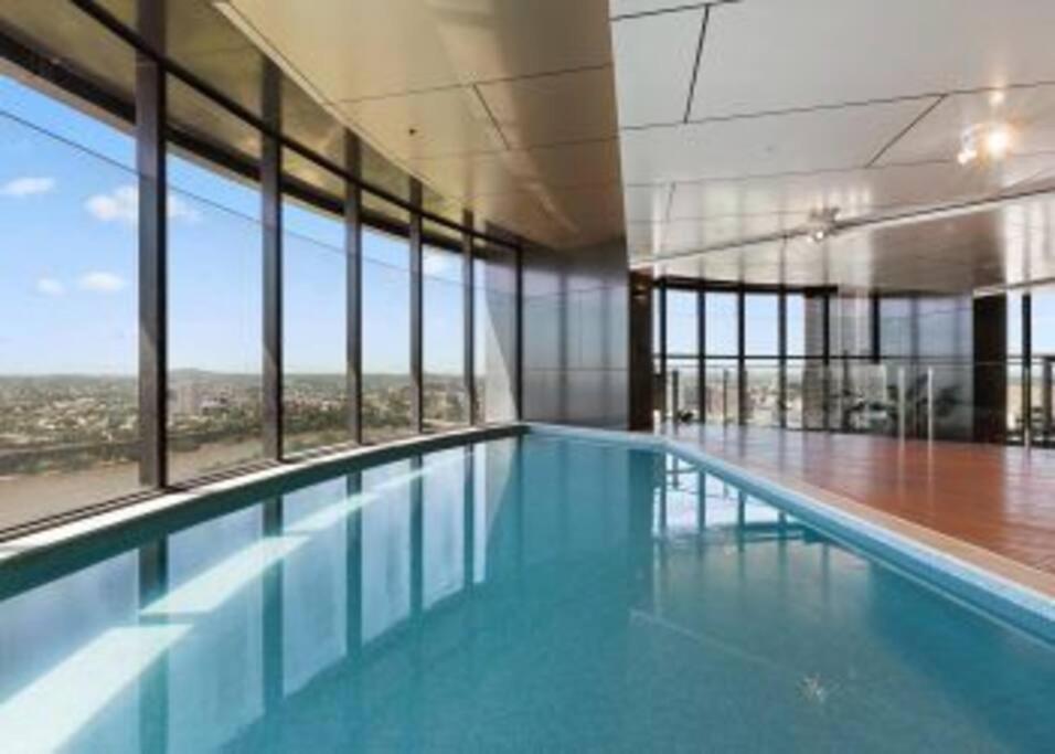 Amazing 2 Bedroom In Cbd! Brisbane Eksteriør billede