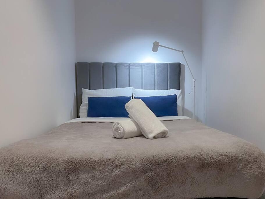 Amazing 2 Bedroom In Cbd! Brisbane Eksteriør billede